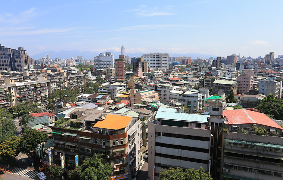 4月全台房仲交易量 出現衰退停滯現象