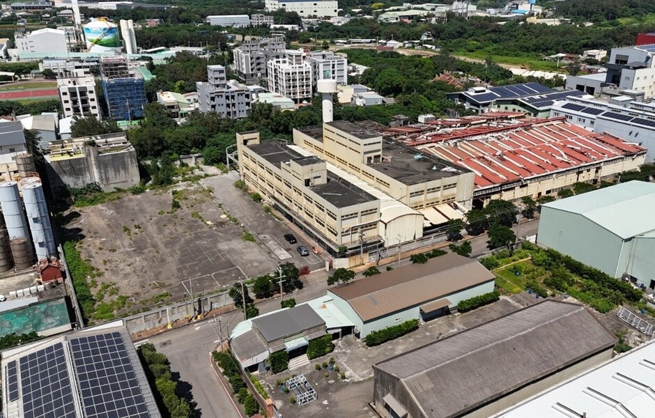 桃園觀音土地鑲金 一坪 23 萬上市櫃公司砸 10.6 億插旗 桃園觀音土地鑲金 一坪 23 萬上市櫃公司砸 10.6 億插旗