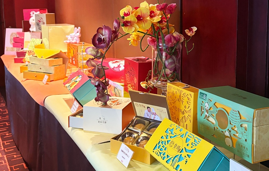 香港皇玥是全球唯一榮獲七連霸 Monde Selection 最高金獎的月餅品牌 s.jpg