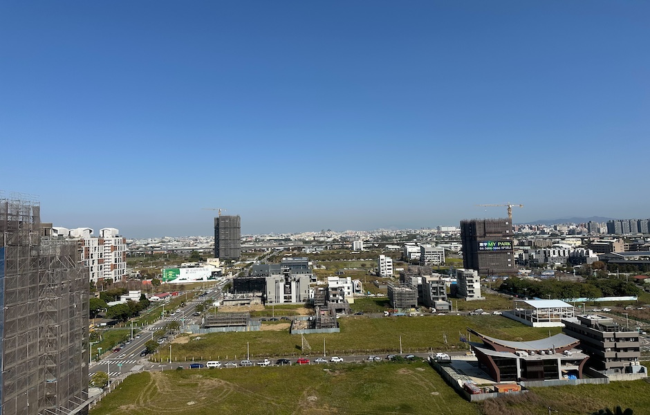 14期重劃區線上個案多達49個，建商無不端出頂級規劃，力求脫穎而出。（圖／記者莊亞築攝）