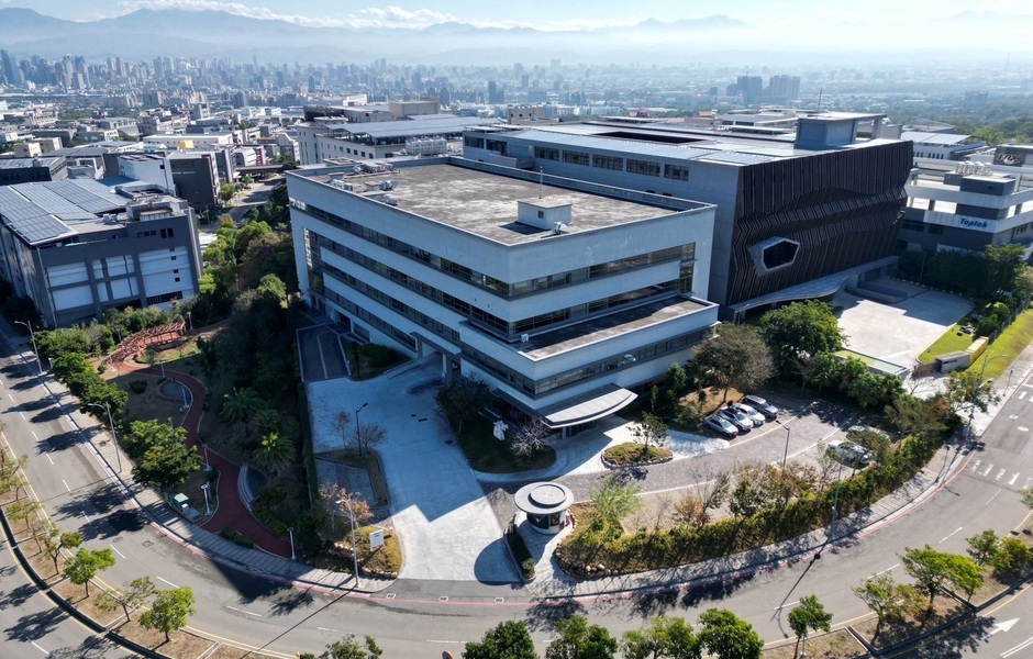 不買地了    建廠成本高 企業砸錢搶現成廠房