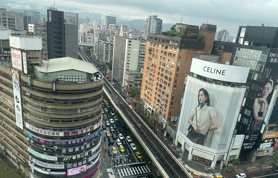 房市走冷房地合一稅出現明顯分歧 營利事業房地合一稅400億元寫新高