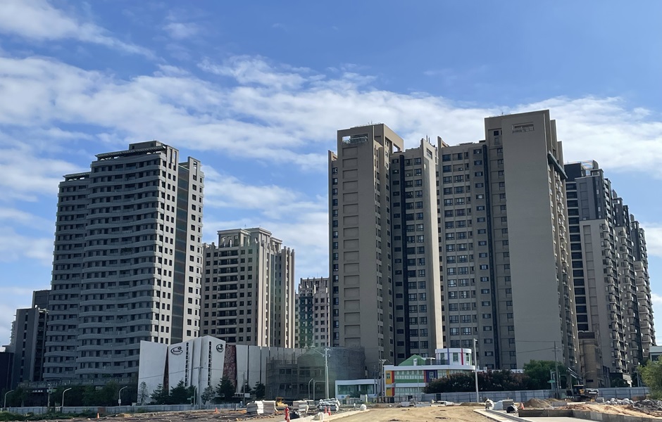 「台灣錢淹腳目」存款十年飆漲6成 這縣市存款房價更是翻倍漲 「台灣錢淹腳目」存款十年飆漲6成 這縣市存款房價更是翻倍漲