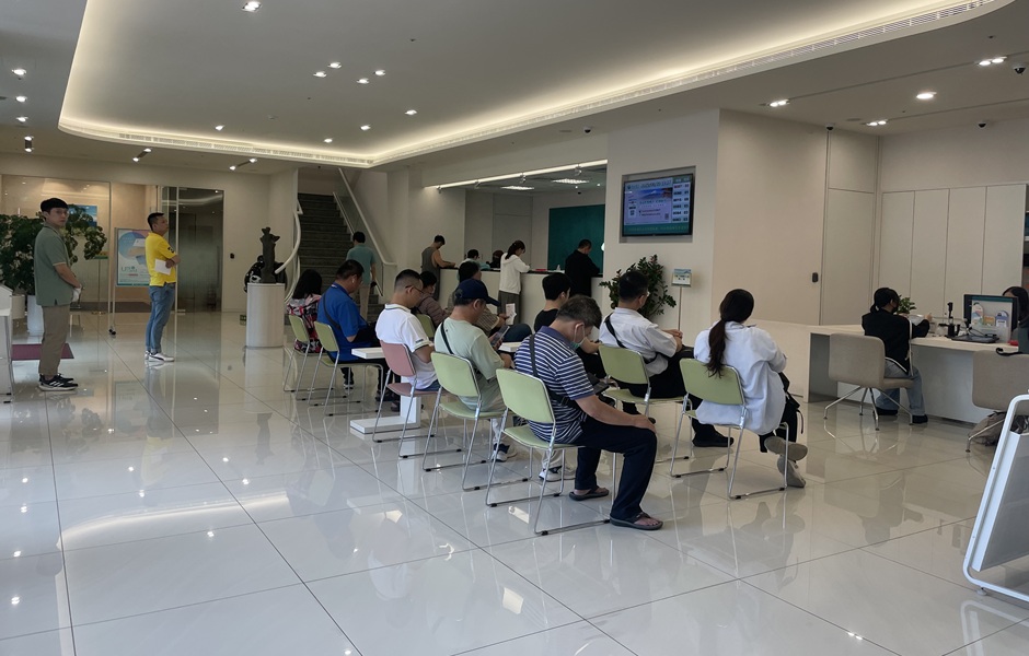 房貸、信貸「雙貸族」突破40萬人創新高 平均背債740萬元 房貸、信貸「雙貸族」突破40萬人創新高 平均背債740萬元