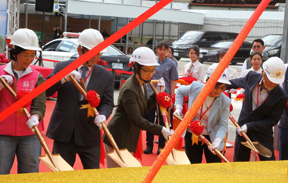 監理站大變身公地活化「乾坤大挪移」 「德穗安居」動土 監理站大變身公地活化「乾坤大挪移」 「德穗安居」動土