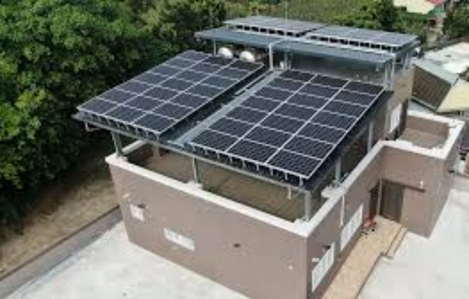 透天頂樓合法長高 4.5 米 領 30 萬補助再賺賣電財 透天頂樓合法長高 4.5 米 領 30 萬補助再賺賣電財