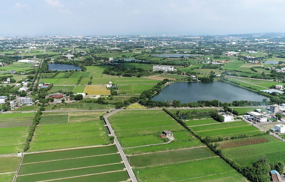 央行打房錢進商辦 國壽鴻海搶灘青埔亞矽創