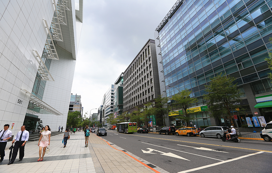 內湖科學園區、內科，辦公大樓、商辦、上班族、白領、經濟，景氣、商業地產-02.JPG